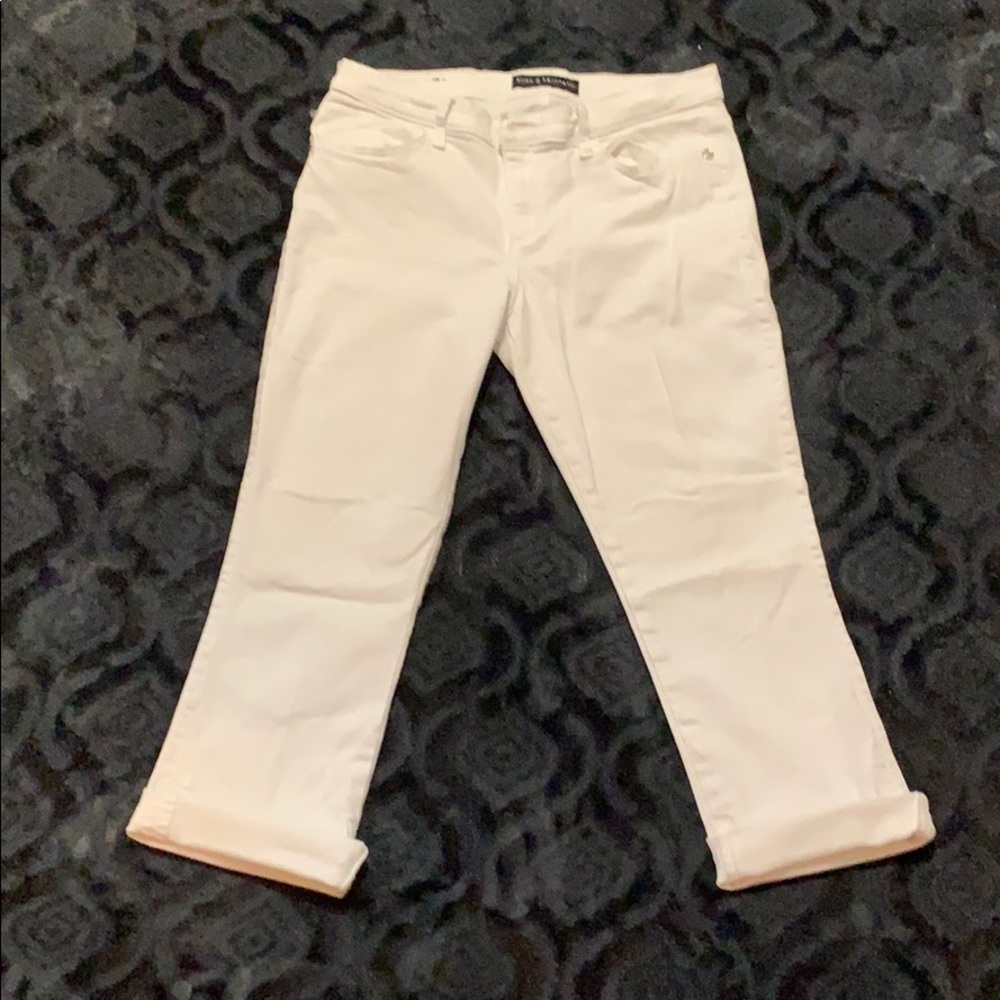 Rock and Republic white Capri jeans size 10